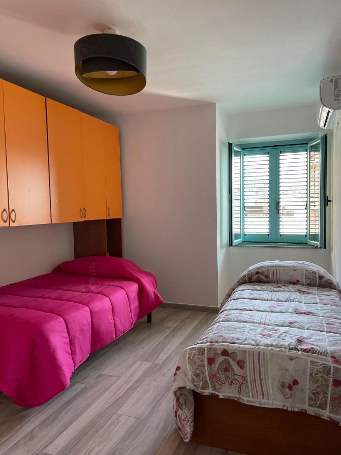 شقة Casa Vacanze Sa Piazza دورغالي المظهر الخارجي الصورة